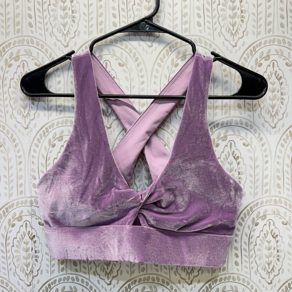 Fabletics Sports Bra Womens Medium Purple Velvet Twist Front Crossback Active